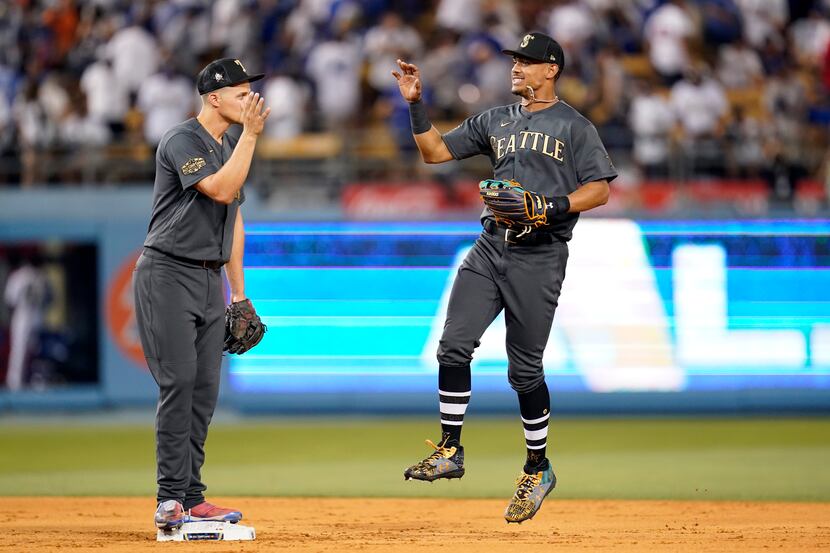 Yankees to wear black uniforms during Players Weekend