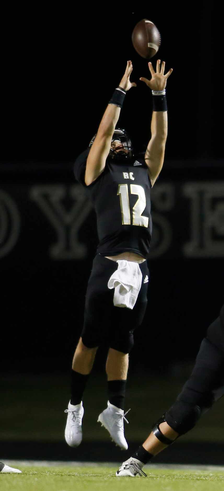 Royse City quarterback Joe Veracruz (12) leaps but is unable to bring down a high snap from...