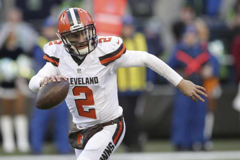 FILE - In this Sunday, Dec. 20, 2015 file photo, Cleveland Browns quarterback Johnny Manziel...