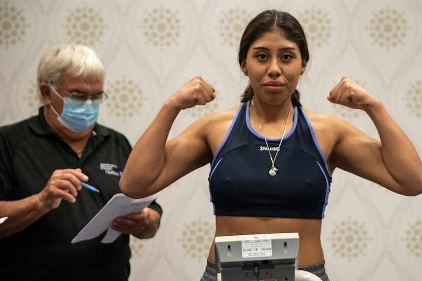 La pugilista mexicana Jeanette Zacarías Zapata, fue derrotada el sábado por nocáut por Marie...
