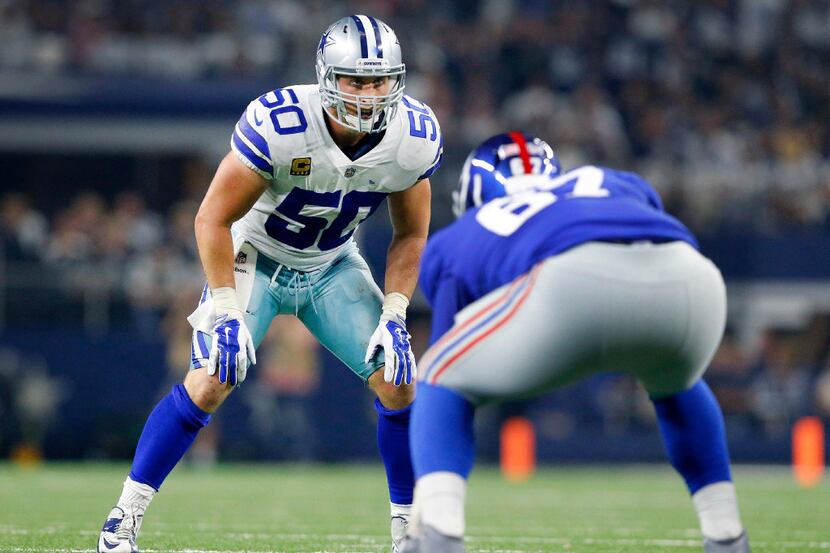 Dallas Cowboys outside linebacker Sean Lee (50) lines up against New York Giants offensive...