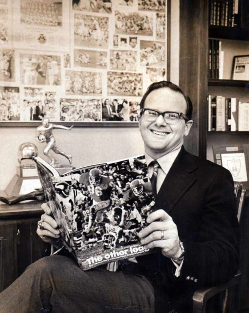 Lamar Hunt is seen in this 1972 file photo.