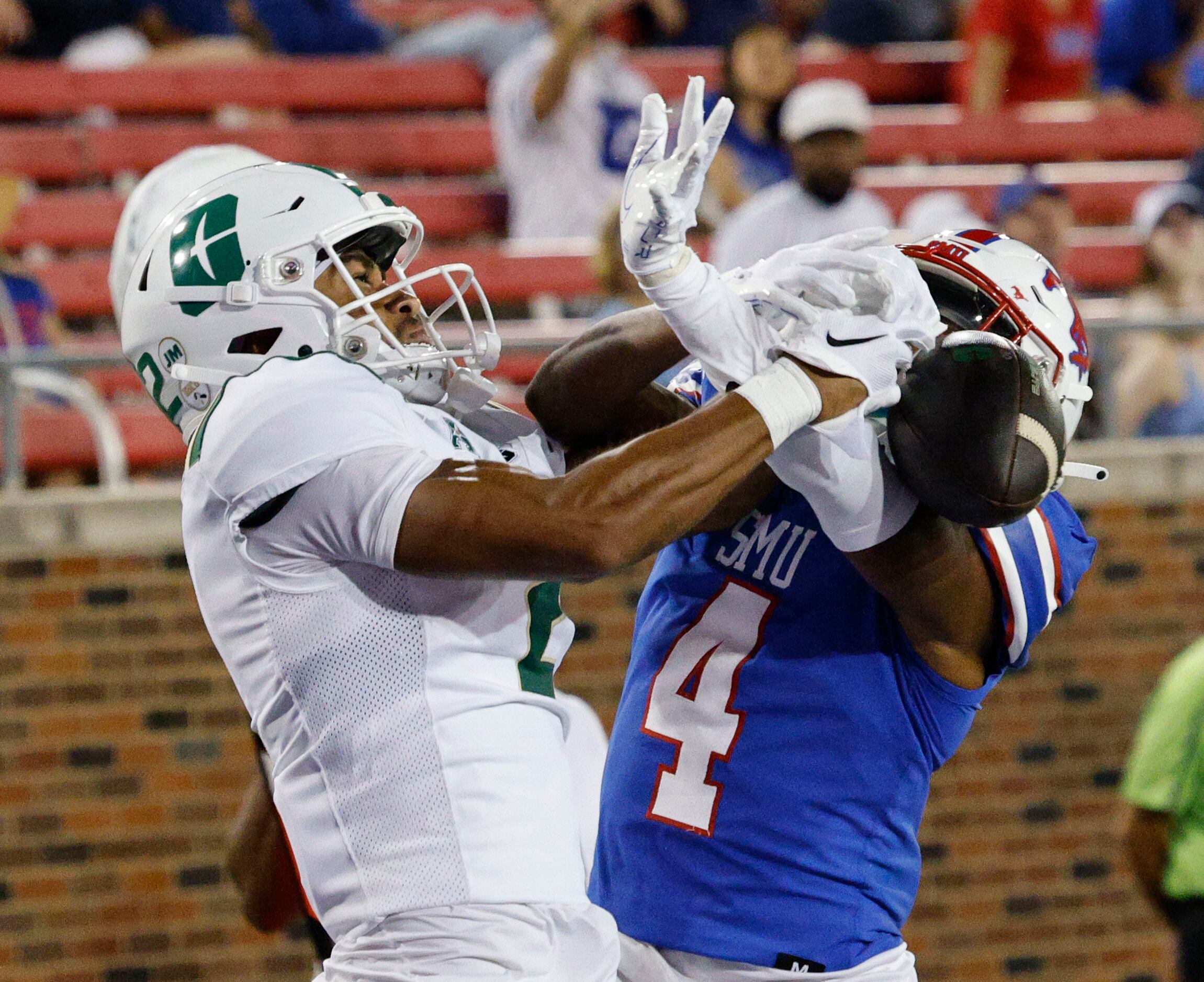Charlotte 49ers wide receiver Randy Fields Jr. (2) fails to make the catch against SMU...