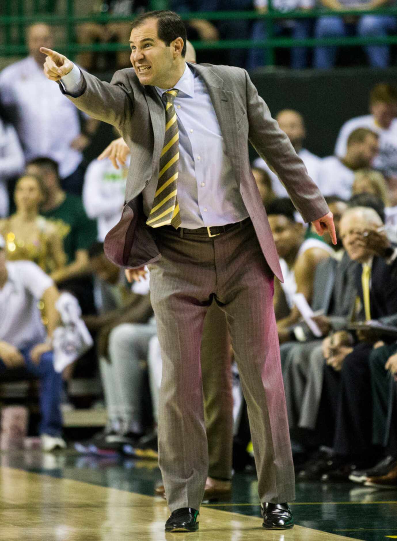 Baylor Bears head coach Scott Drew reacts to a call during the first half Baylor Bears head...