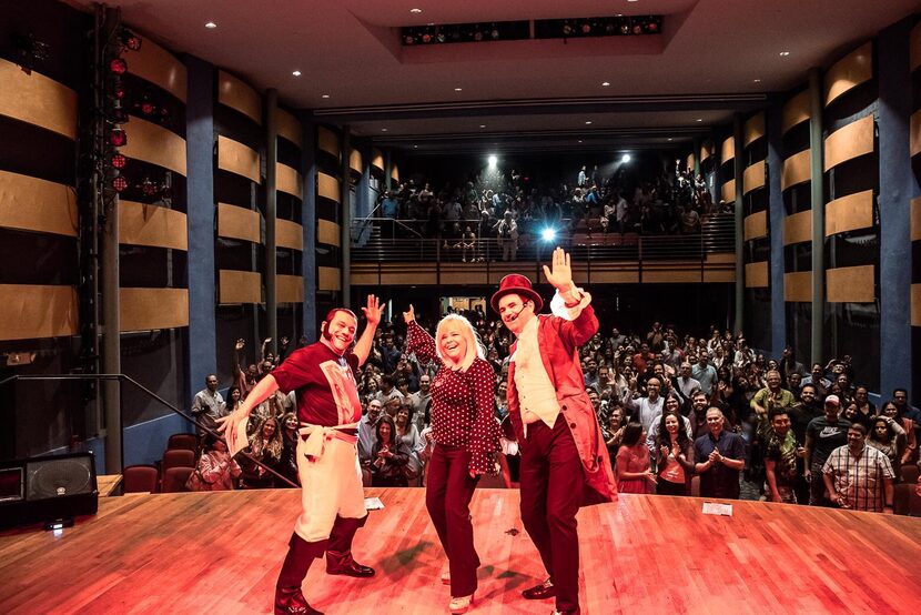 Nelly Pujols, Emilio Lovera y Laureano Márquez en la presentación de la obra “Histeria de...