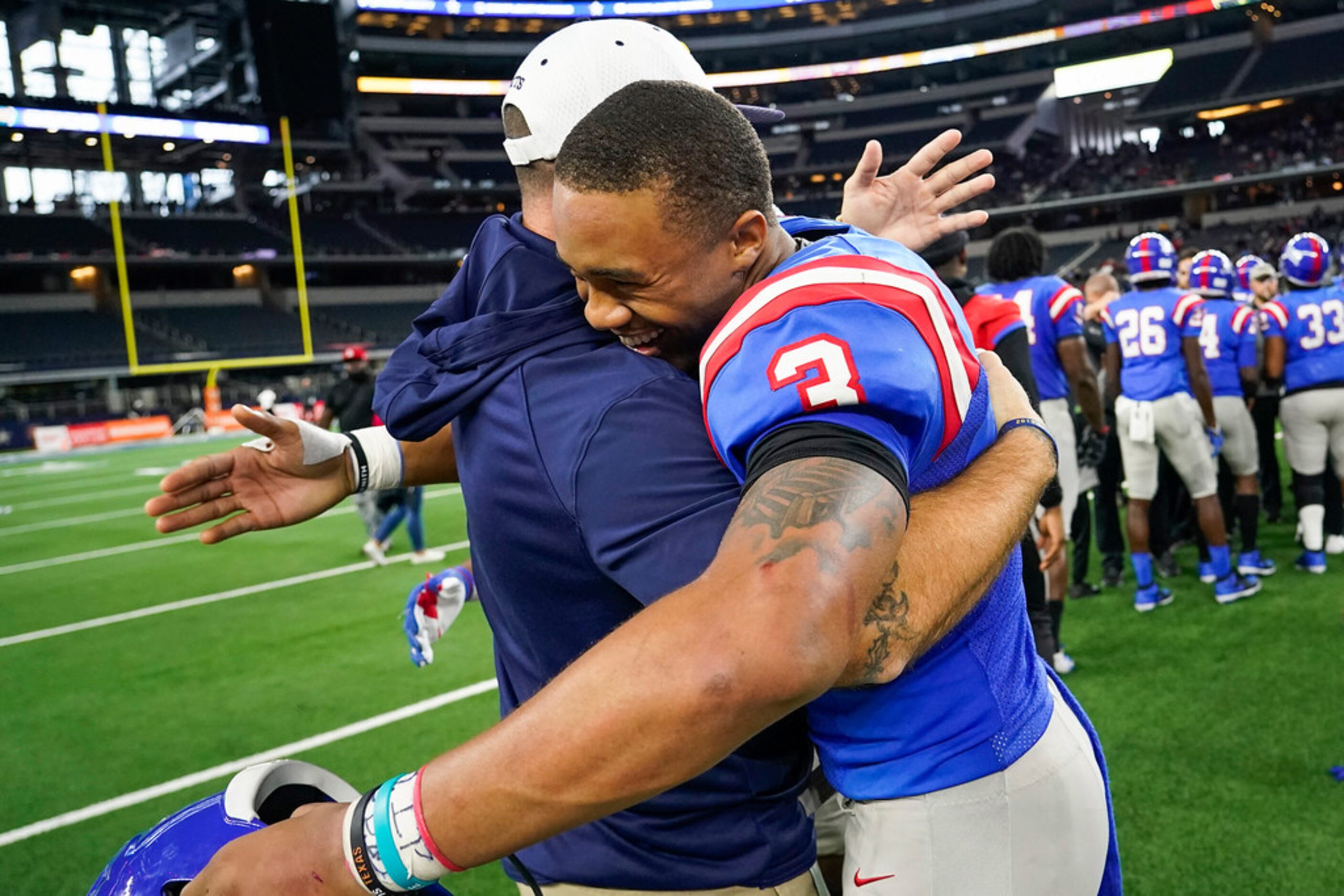 Duncanville quarterback JaÃQuinden Jackson (3)  celebrates after the PanthersÃ victory...