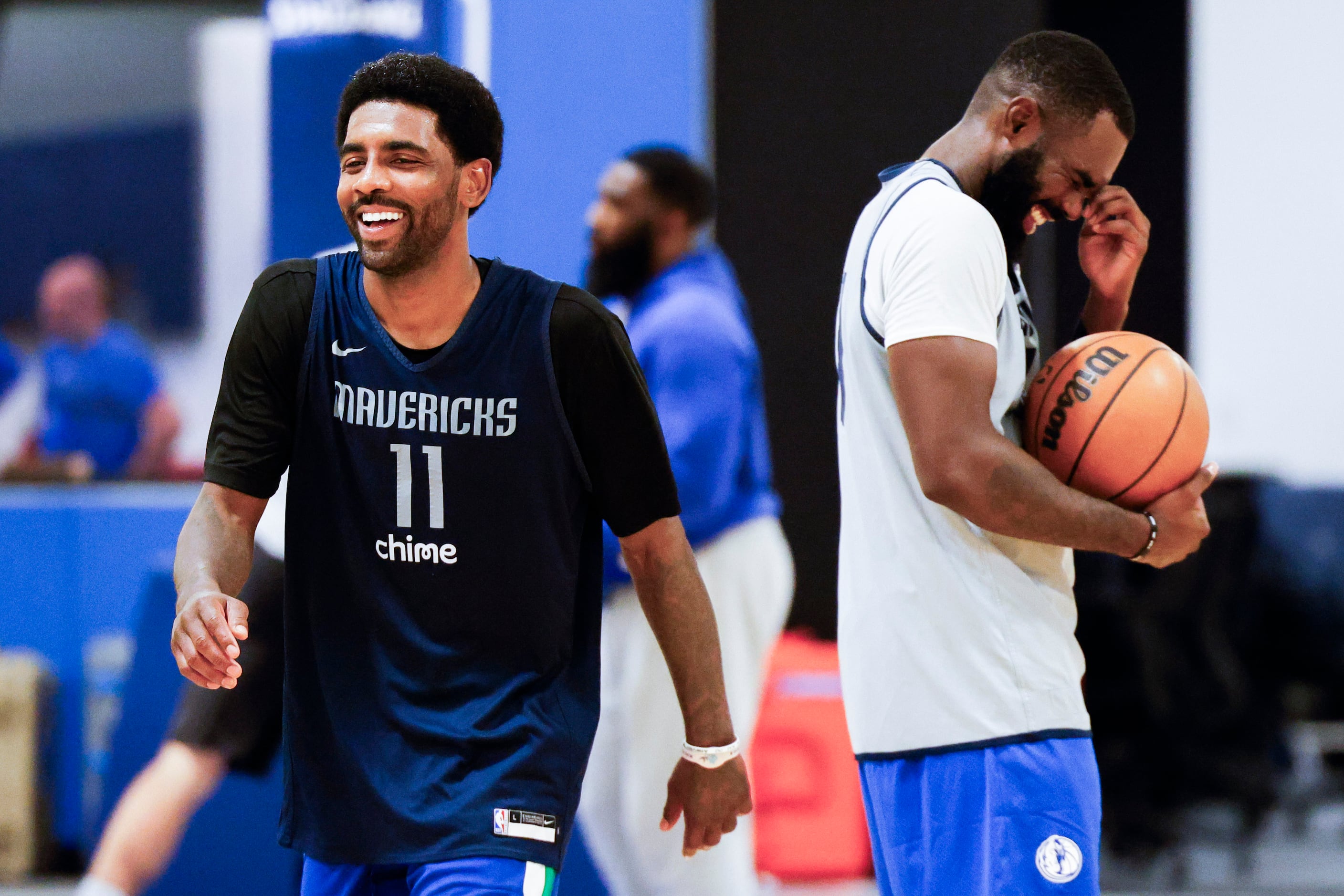 Back in the lab See photos from Dallas Mavericks' first day of 2023