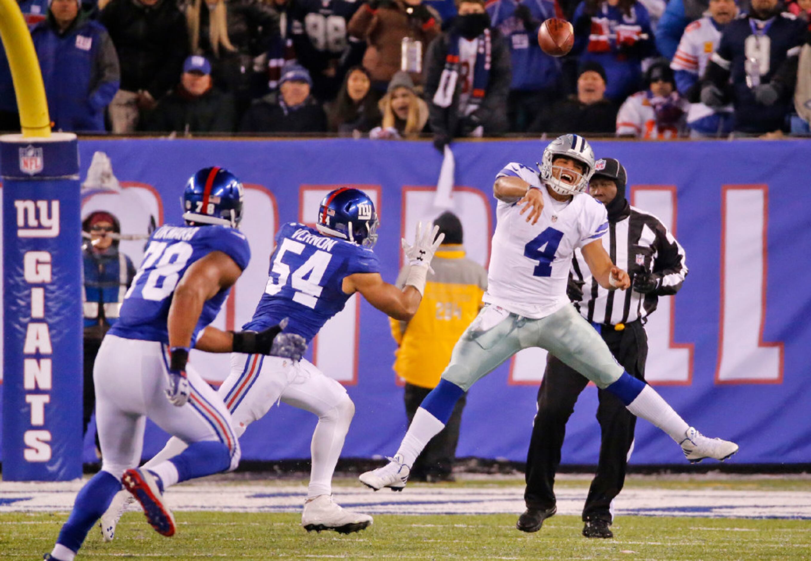 Dak Prescott and Eli Manning big winners at the NFL Honors