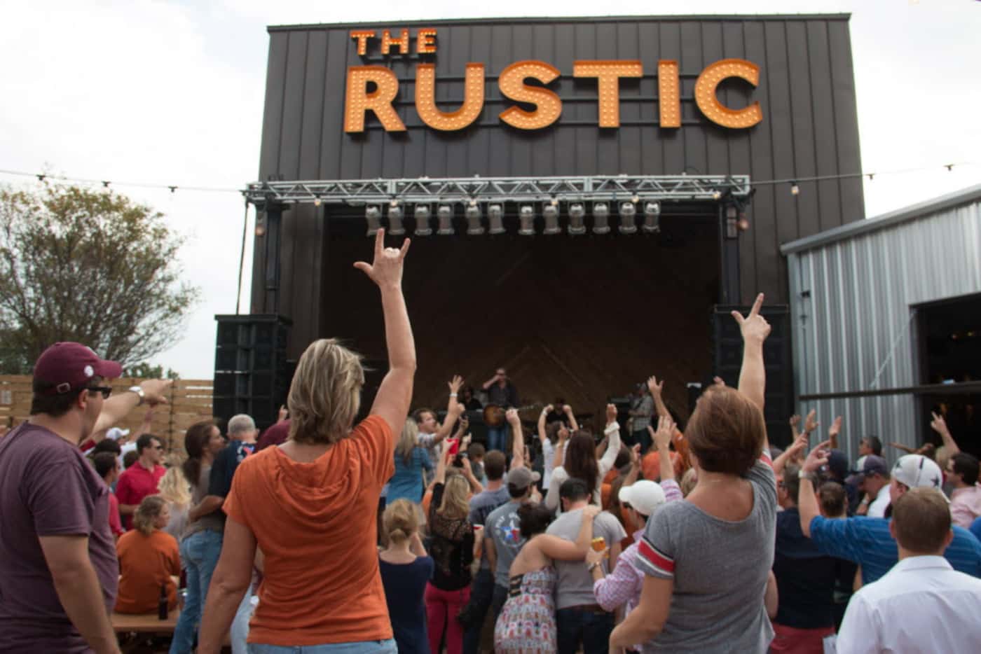 Pat Green fans at The Rustic in Uptown.