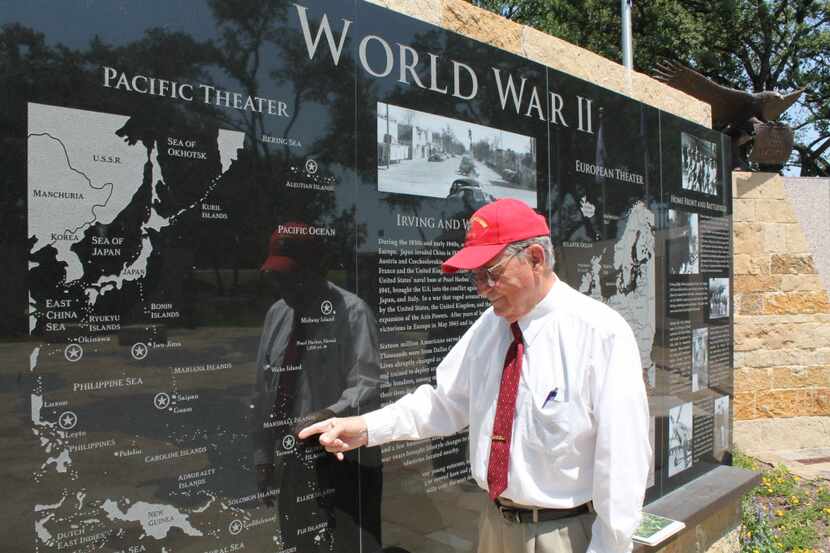  World War II veteran Bob Moffat at Irving's Veterans Memorial Park committee