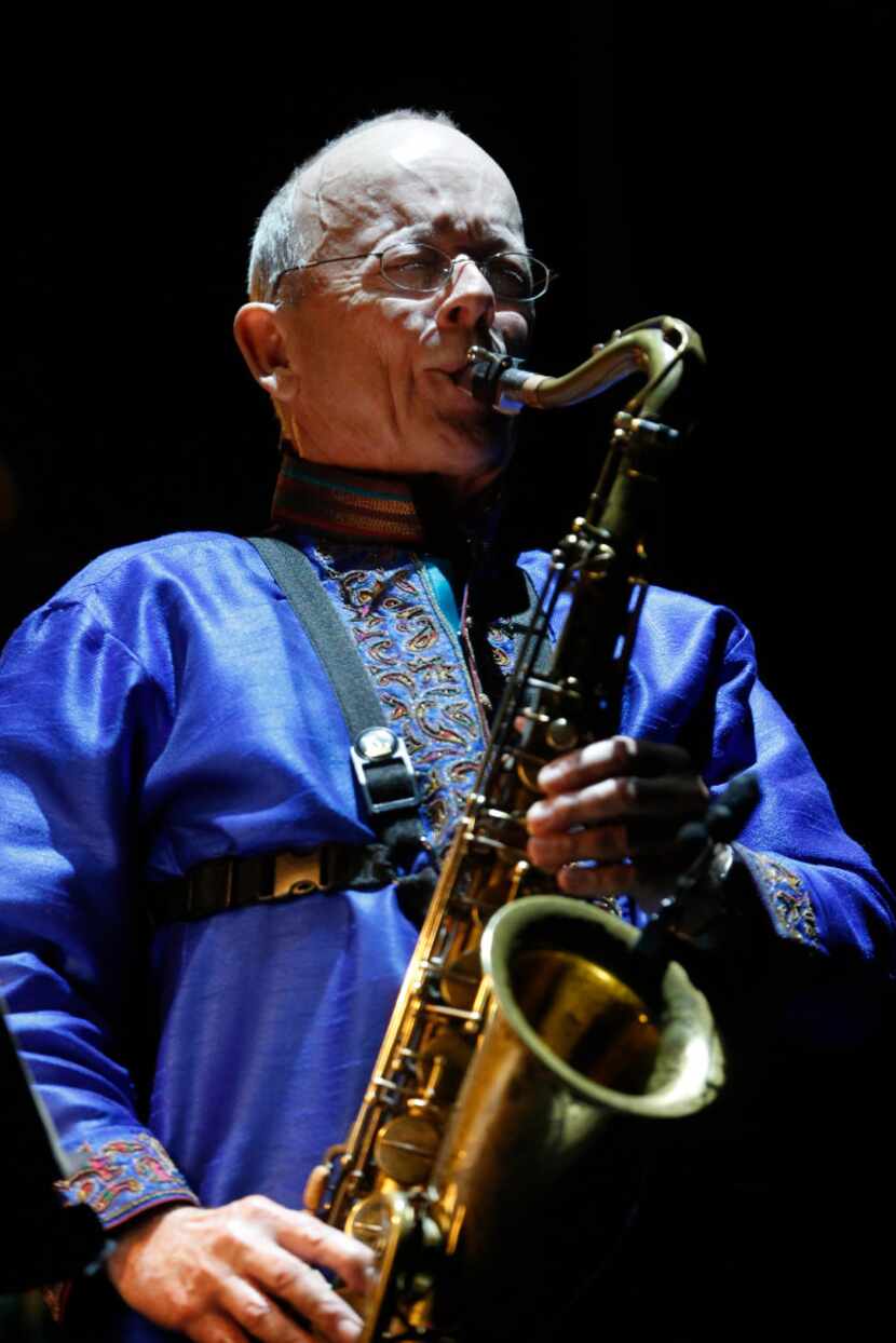 Pete Brewer provides flourishes with a tenor saxophone.