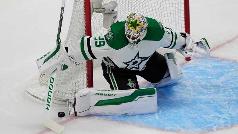 Live updates: Stars strike first in pivotal Game 3 thanks to rookie Logan Stankoven