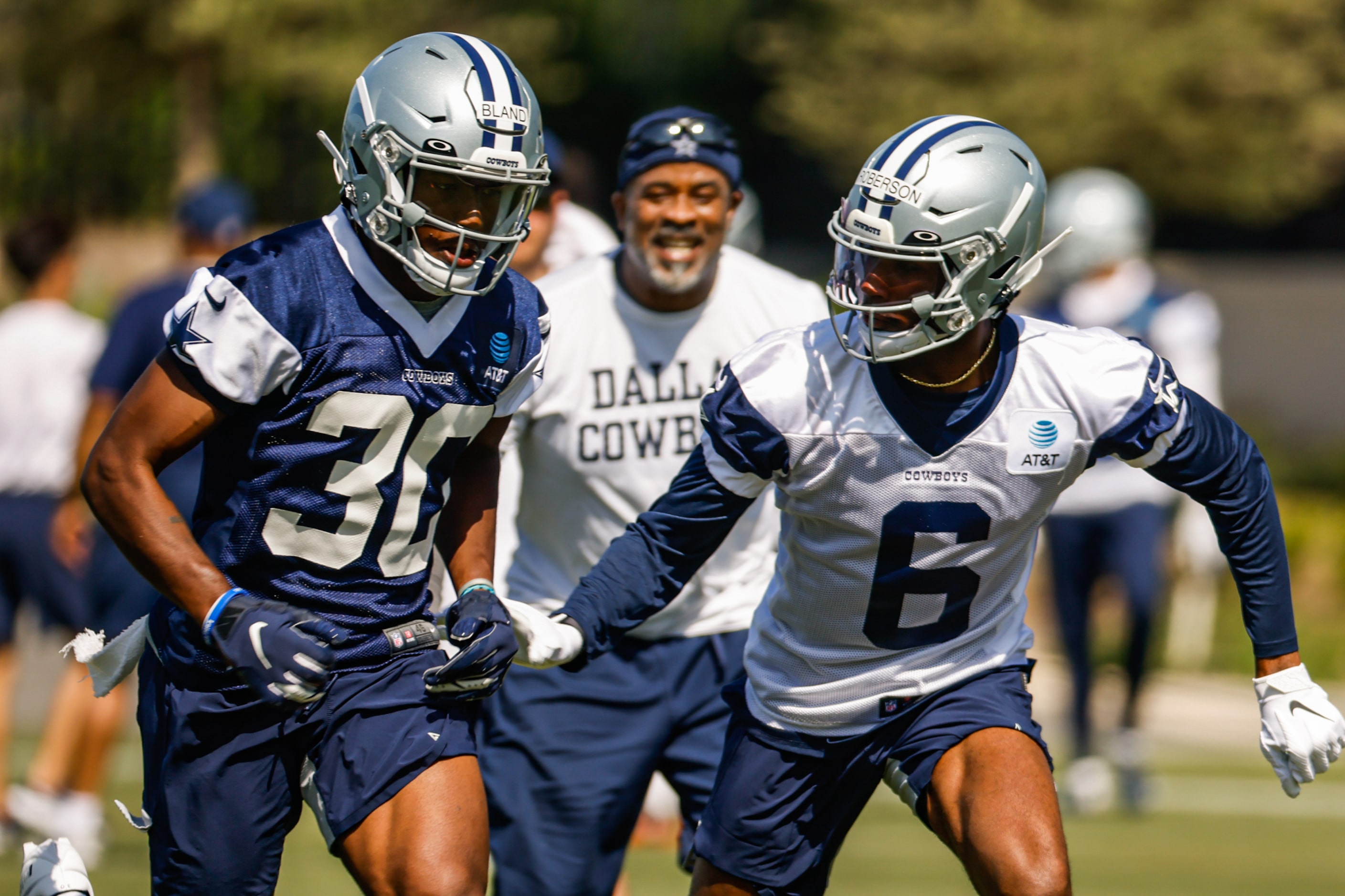 Dallas Cowboys cornerback (30) DaRon Bland and wide receiver (6) Jaquarii Roberson during a...