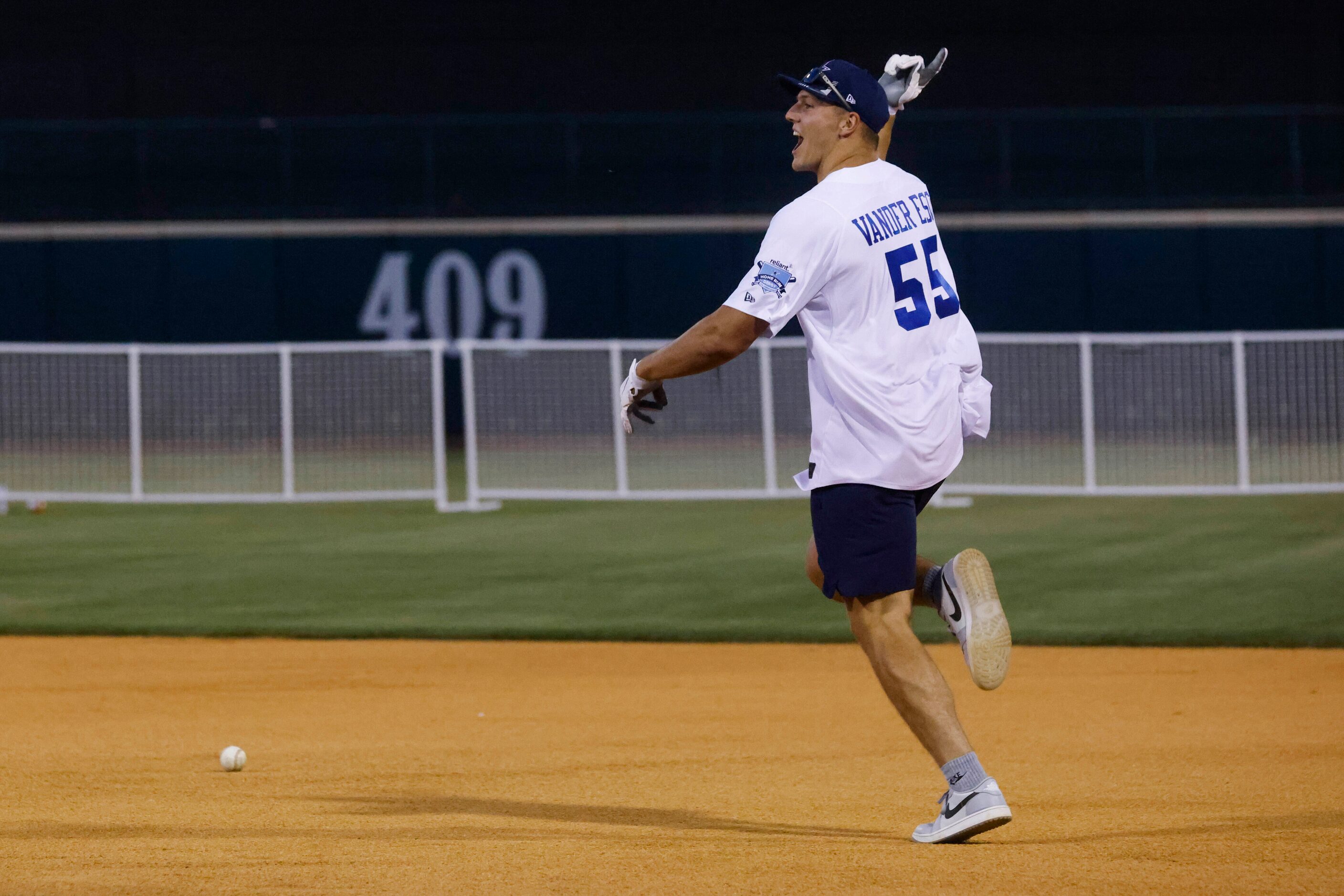 Dallas Cowboys linebacker Leighton Vander Esch celebrates after scoring a homer on the last...