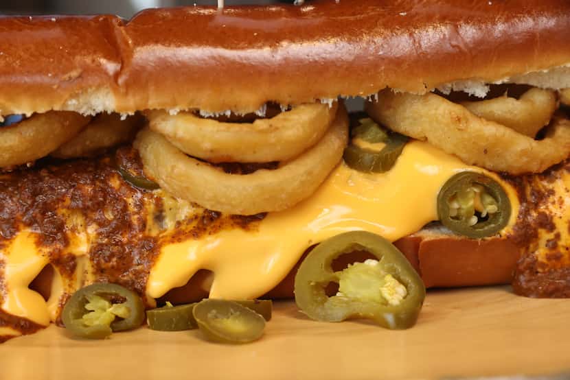 You want a close-up of the Boomstick Burger? Yes, you do.