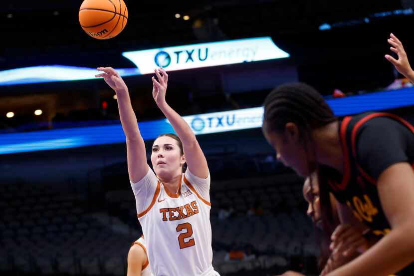 Texas Longhorns guard Shaylee Gonzales (2) shoots a third quarter free-throw against the USC...
