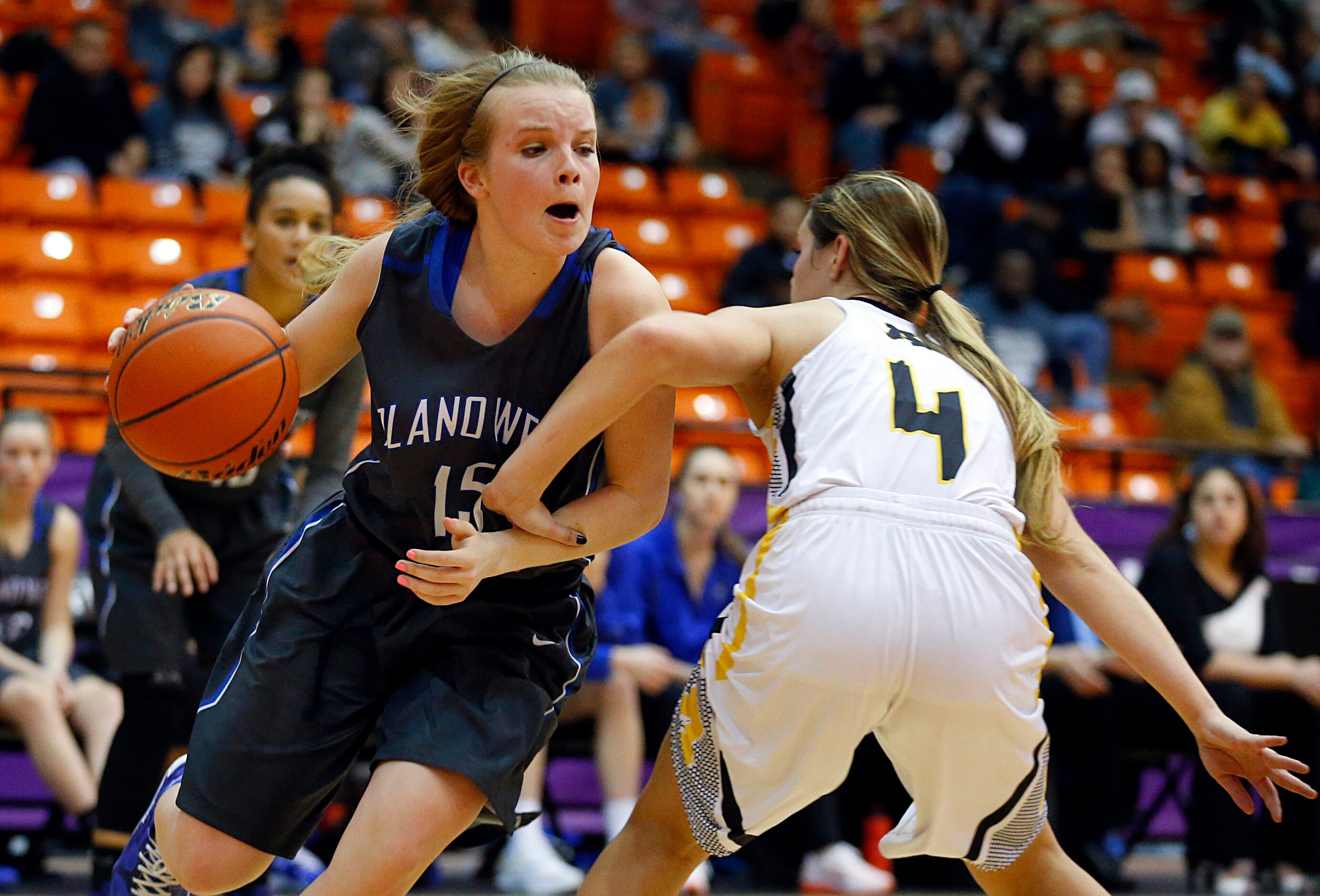 Plano West guard Morgann Yancey (15) dribbles past Amarillo guard Lexy Hightower (4) in the...