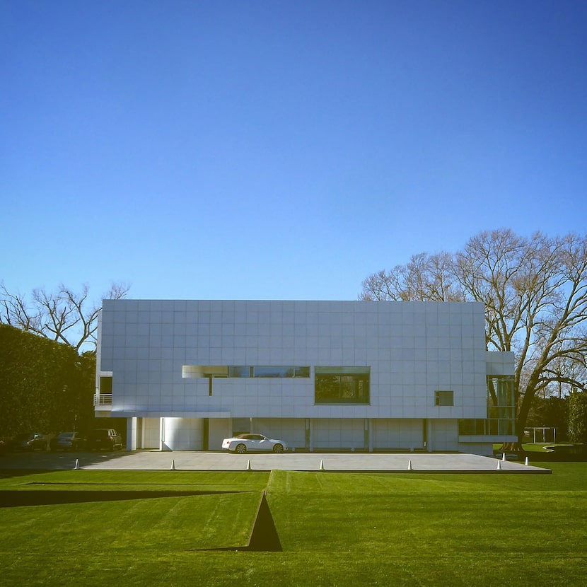 Built by architect Richard Meier, the Rachofsky house is a local gem and the locale of the...