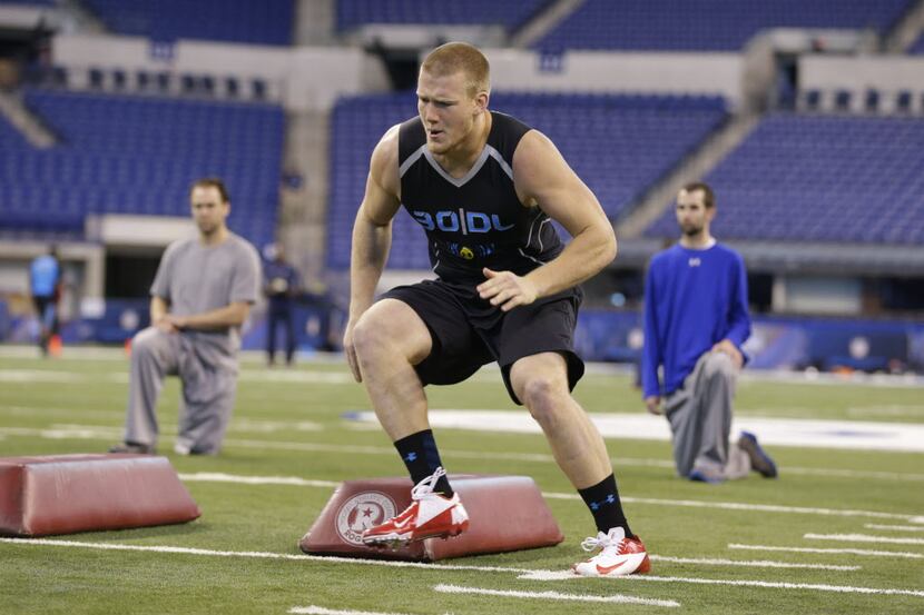 Stanford defensive lineman Josh Mauro runs a drill at the NFL football scouting combine in...