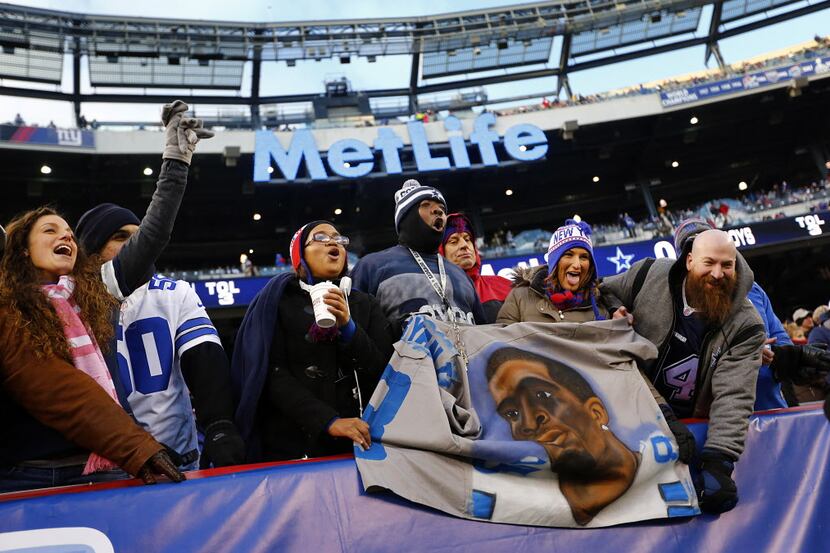 Dallas Cowboys fans are fired up as they watch their tema warmup against the New York Giants...