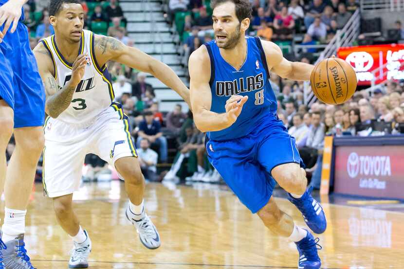 Apr 8, 2014; Salt Lake City, UT, USA; Dallas Mavericks guard Jose Calderon (8) dribbles up...