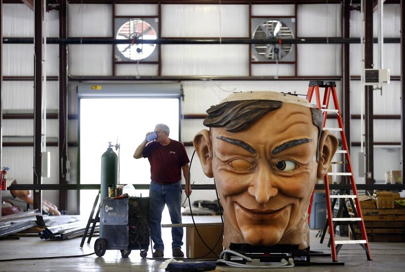 This is Big Tex. He is NOT giving side-eye to the Fair Park Texas Foundation negotiations.