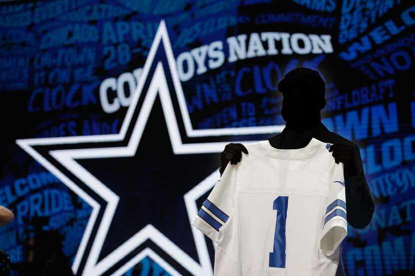 It's Cowboys mock draft season!
