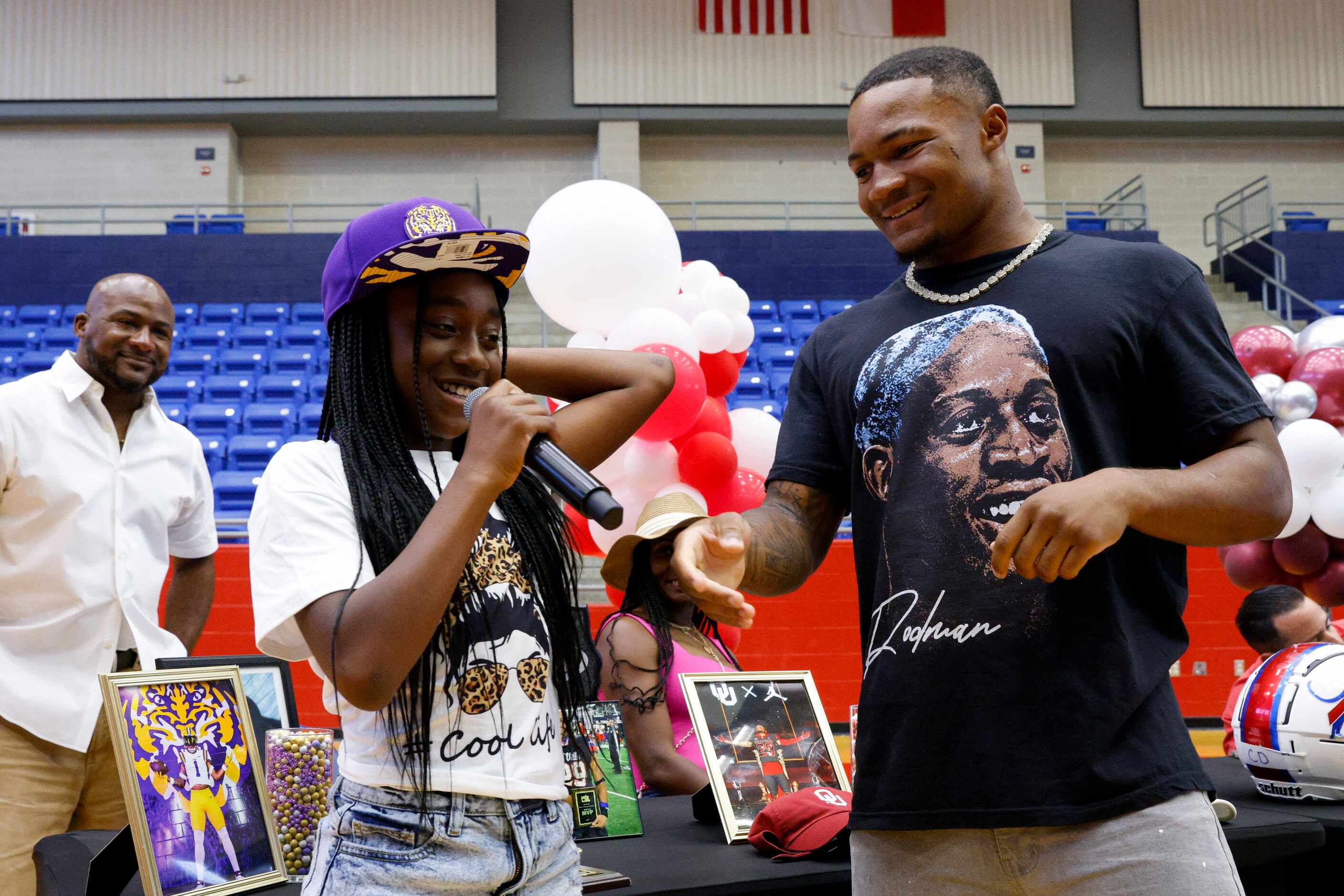 Sydney Durham announces that her brother and Duncanville running back Caden Durham is going...