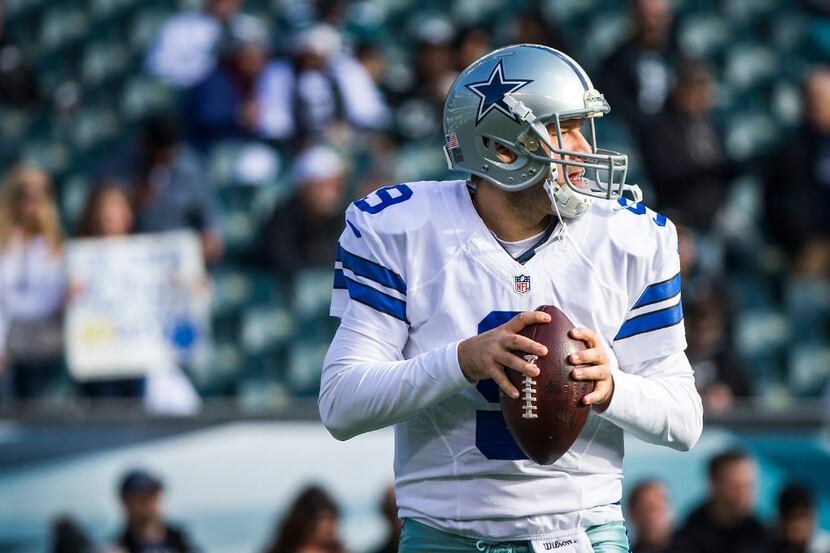 Dallas Cowboys quarterback Tony Romo (9) warms up before an NFL football game against the...