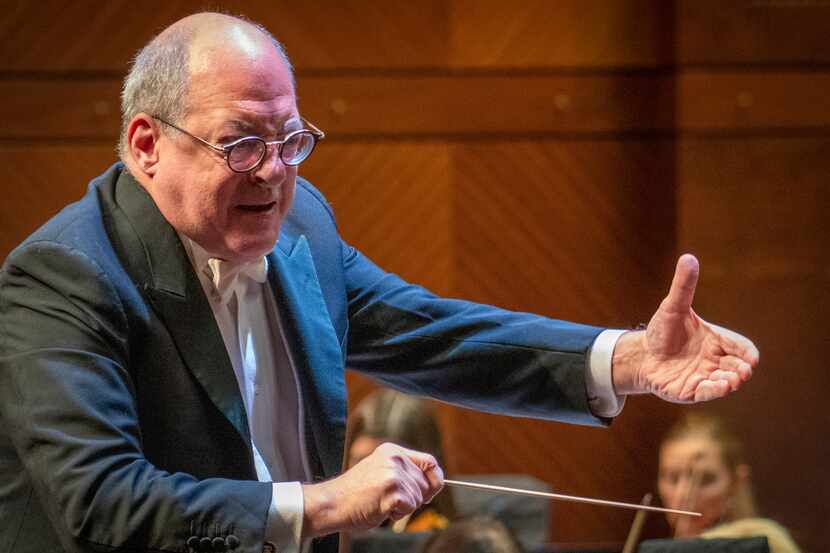 Fort Worth Symphony music director Robert Spano conducts Wagner's Prelude to "Die...