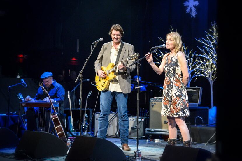 Bruce Robison and Kelly Willis, shown here in 2015, are returning for a Christmas concert...