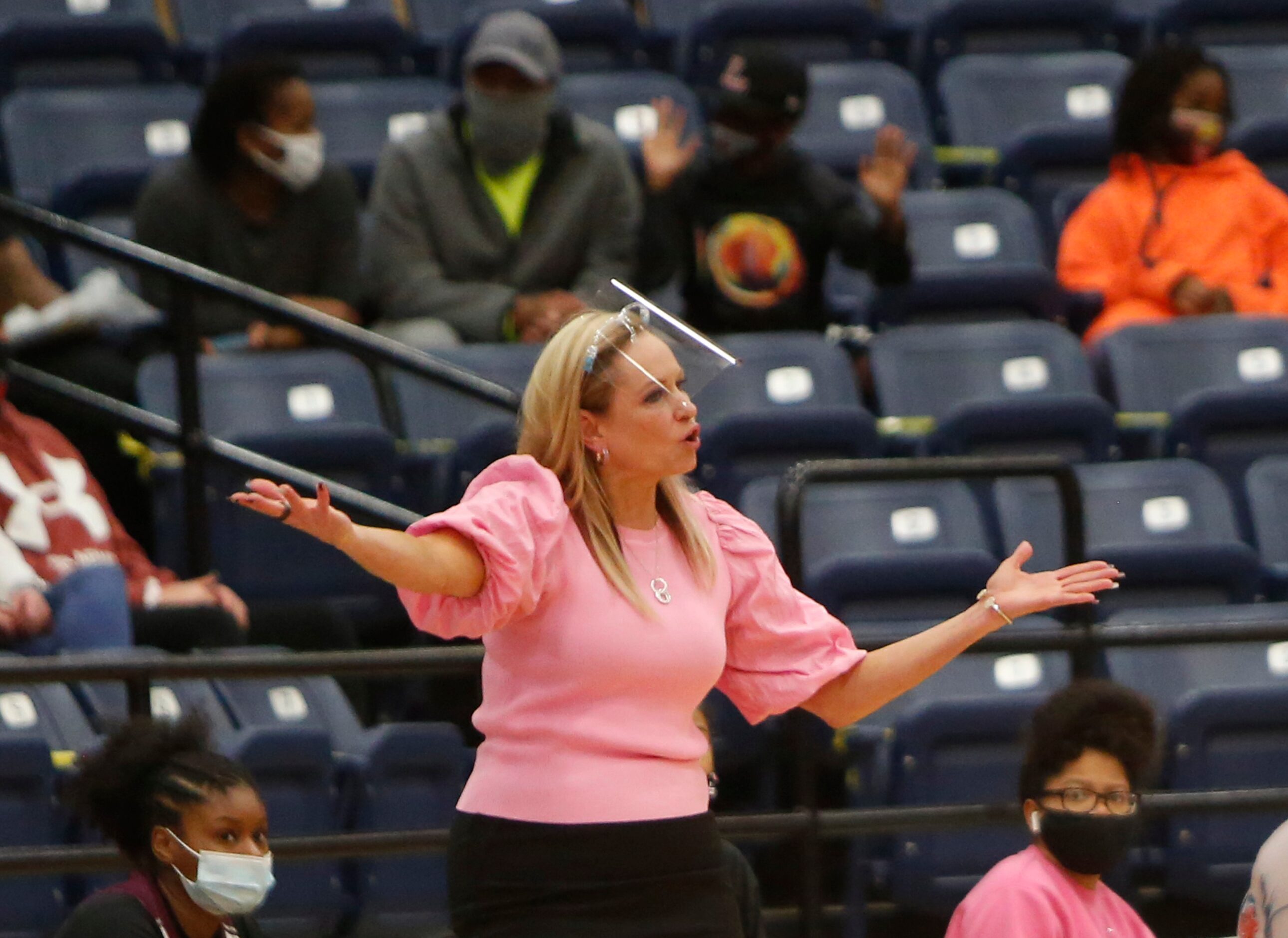 Mansfield Timberview head coach Kit Kyle Martin questions a call from a game official during...