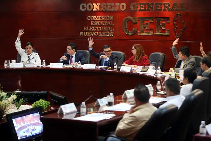 La comisión Estatal Electoral de Nuevo León aprobó incluir apodos en las boletas...