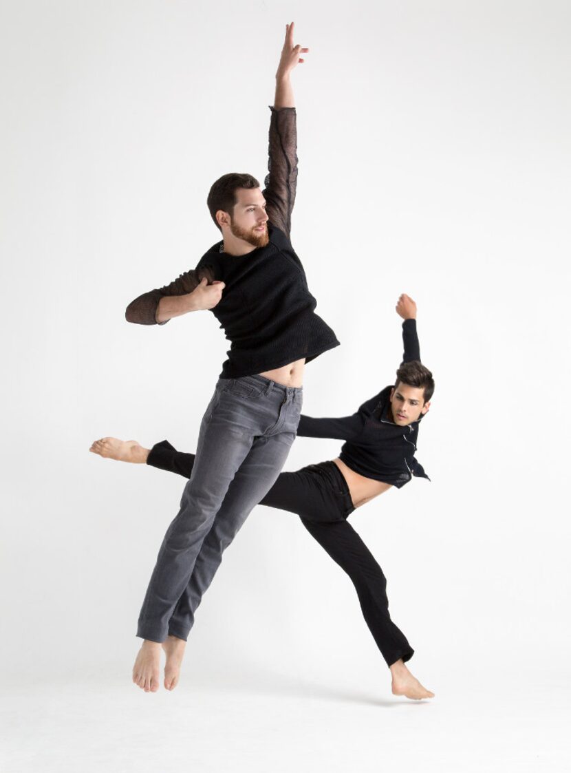 Hollis Bartlett and Alex Springer in Doug Varone's folded.