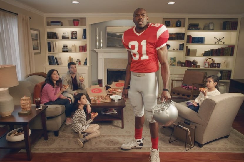 Pizza Hut Super Bowl 2018 ad featuring former Dallas Cowboy Terrell Owens.