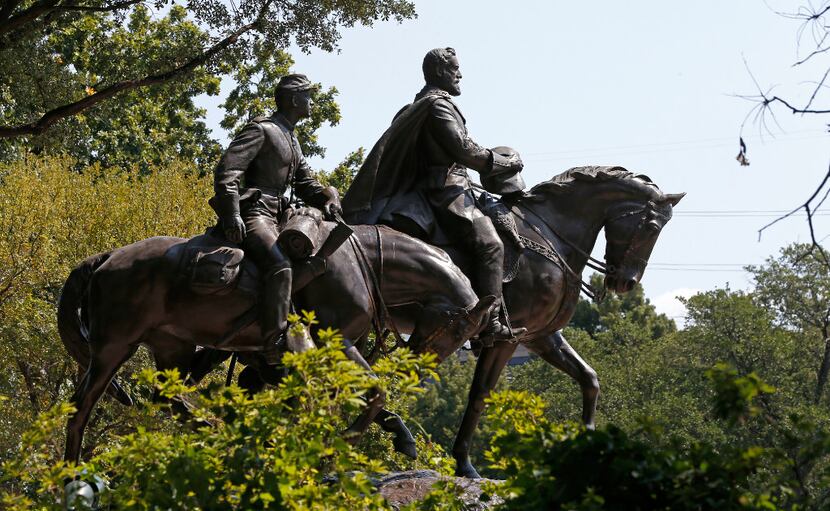 The Robert E. Lee statue at Lee Park in Dallas. 