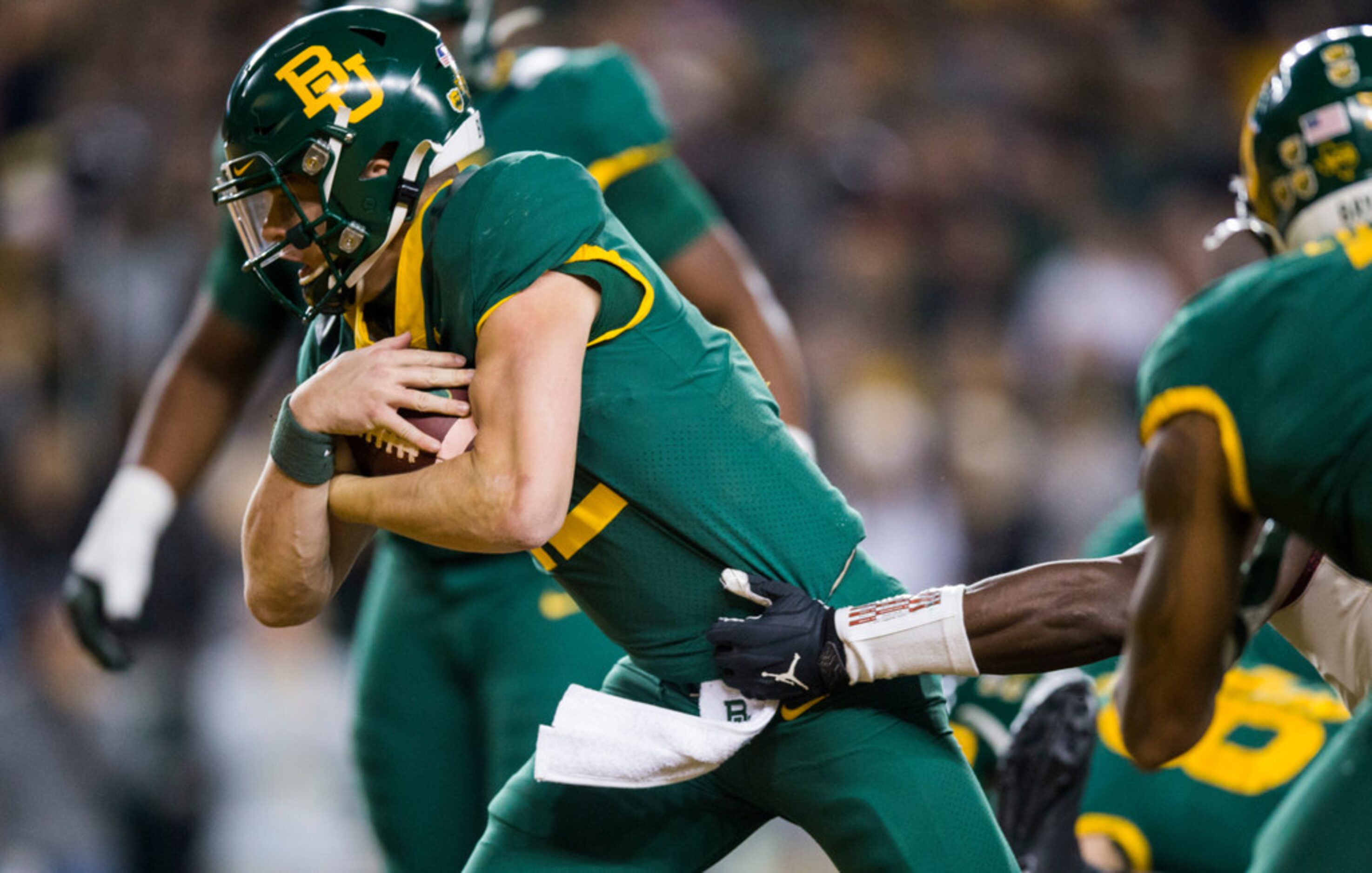 Baylor Bears quarterback Charlie Brewer (12) runs to the end zone for a touchdown during the...