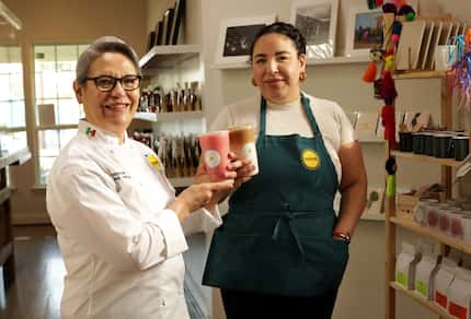 Andrea Pedraza, left, and Cindy Pedraza created CocoAndré in Dallas.