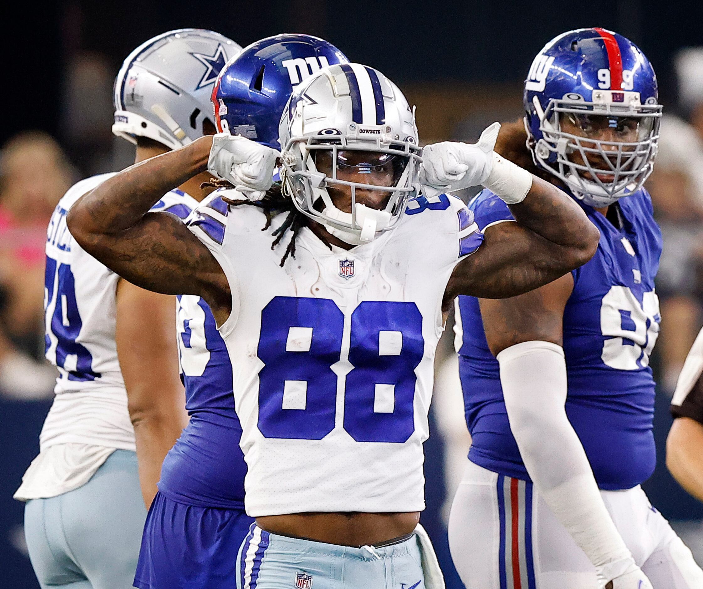 Giants sign LB Jaylon Smith to practice squad ahead of matchup vs. Cowboys