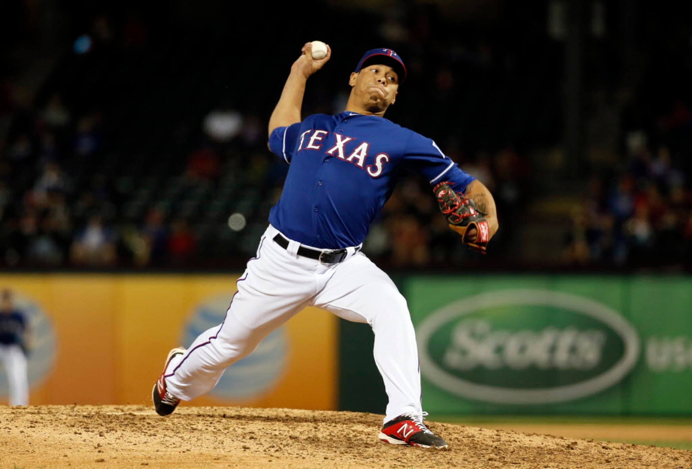 Tyler ISD graduate throws first pitch at Texas Rangers game