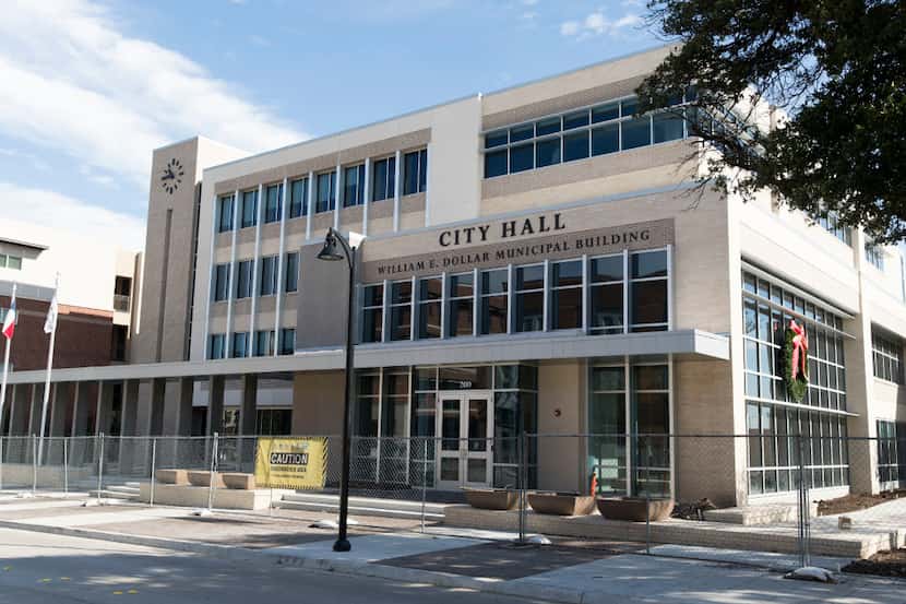 The nearly finished renovated Garland City Hall on Nov. 11, 2016 in Garland, Texas. (Ting...