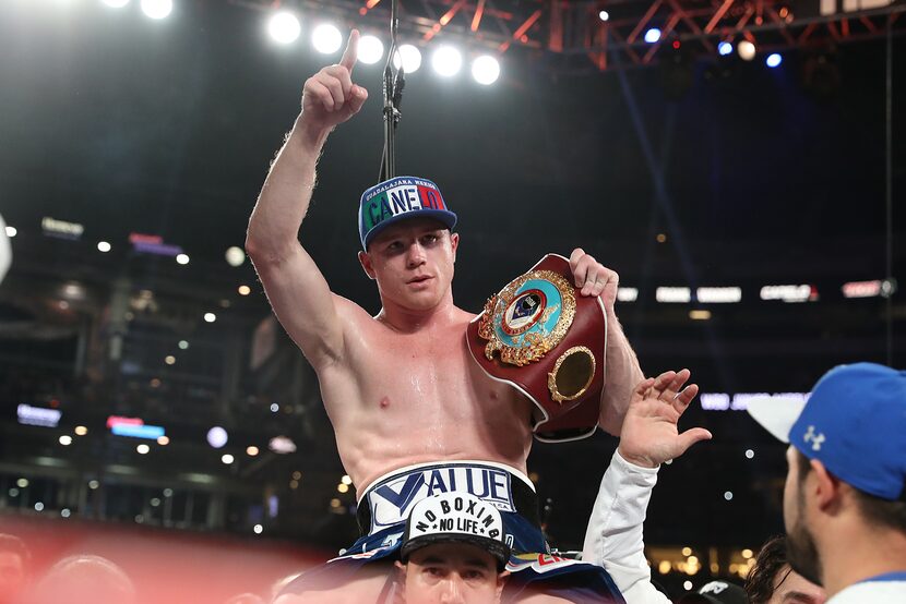 Canelo es el nuevo campeón mundial de súper welter de la OMB. Fotos OMAR VEGA para AL DÍA