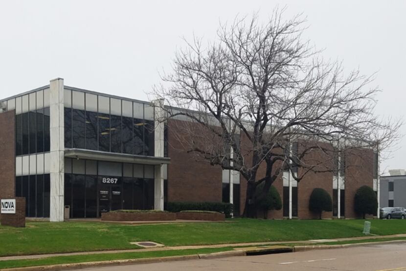 Elmbrook Medical Plaza. in Dallas sold to Texas Digestive Disease Consultants.