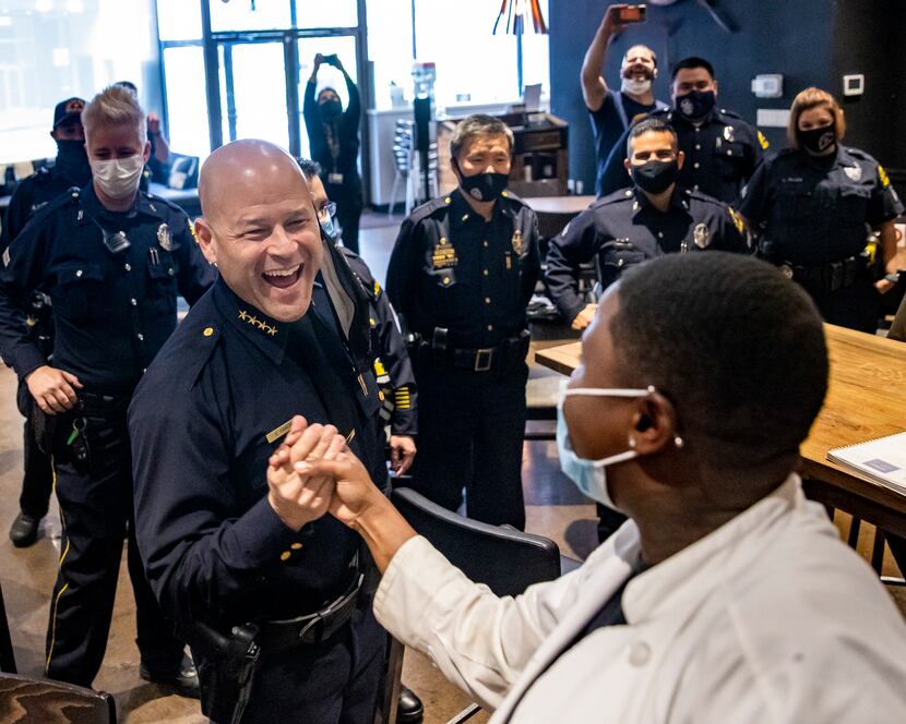 Dallas Police Chief Eddie García — aka "the dish-washing guy" — surprises intern Keanna...