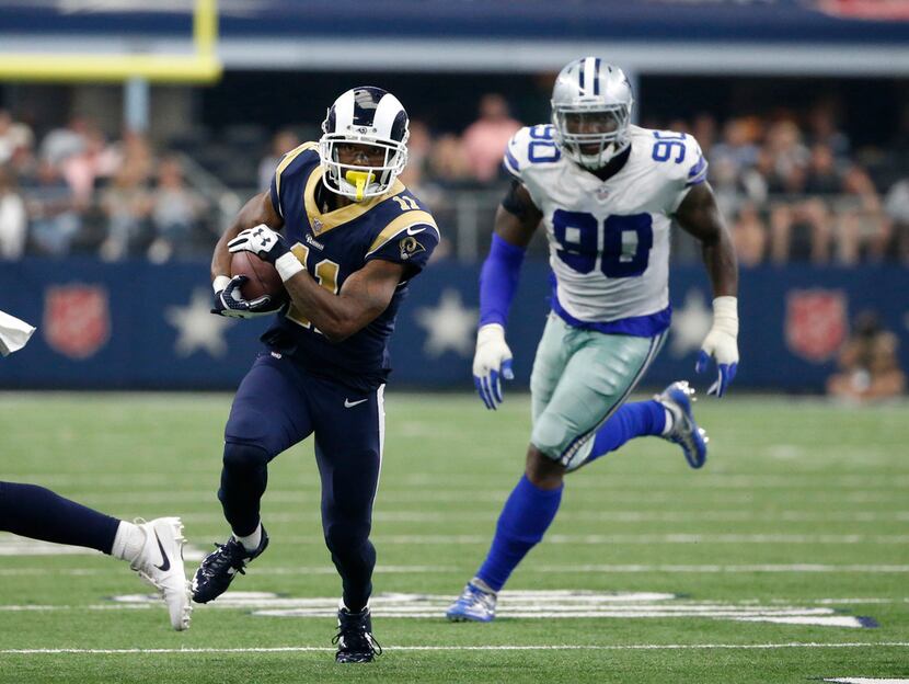 Los Angeles Rams wide receiver Tavon Austin (11) carries the ball as Dallas Cowboys...