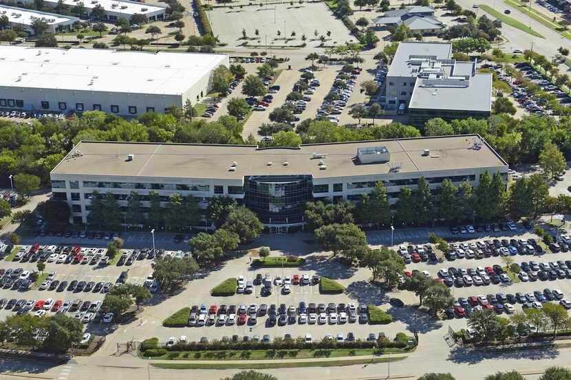 The Campbell Glen II office building was purchased by Stanton Road Capital of Los Angeles.