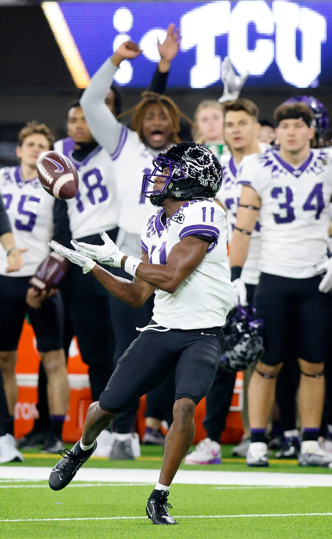 TCU Horned Frogs wide receiver Derius Davis (11) pulls in a long first quarter pass...