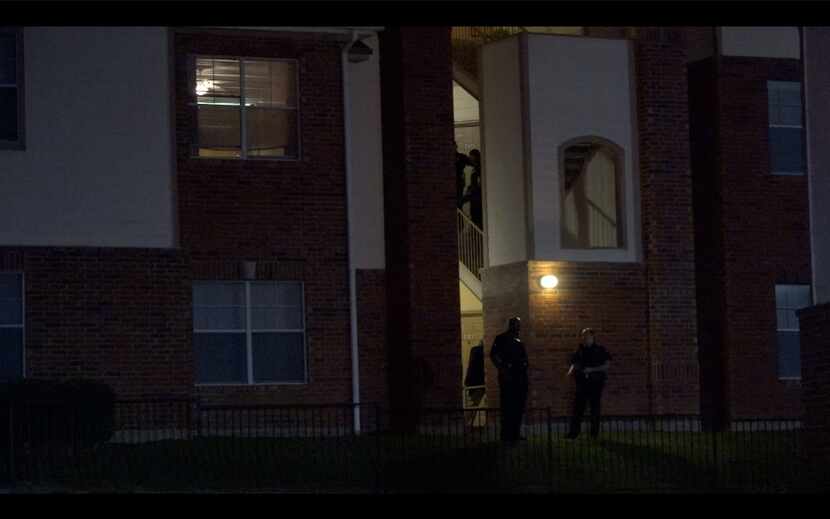 Police investigate an overnight shooting at an apartment complex in central Oak Cliff.