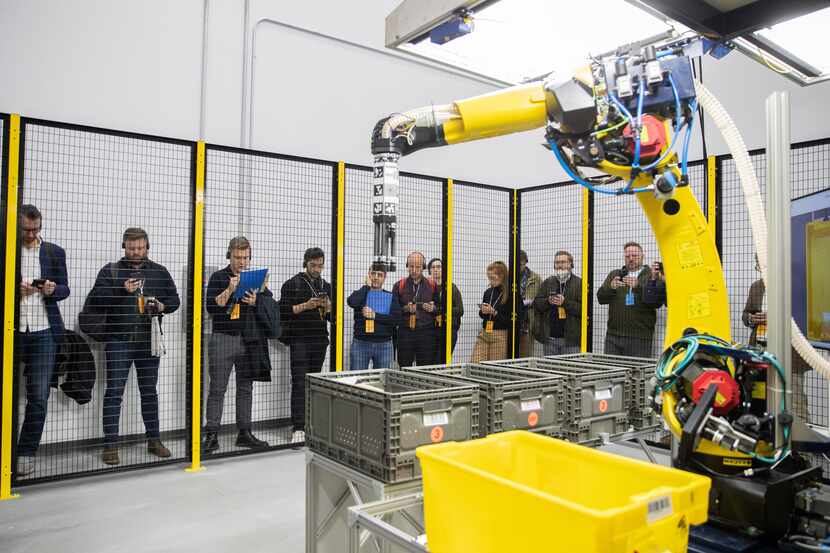 ISparrow, Amazon's new intelligent robotic system, is shown in a demonstration at Amazon...