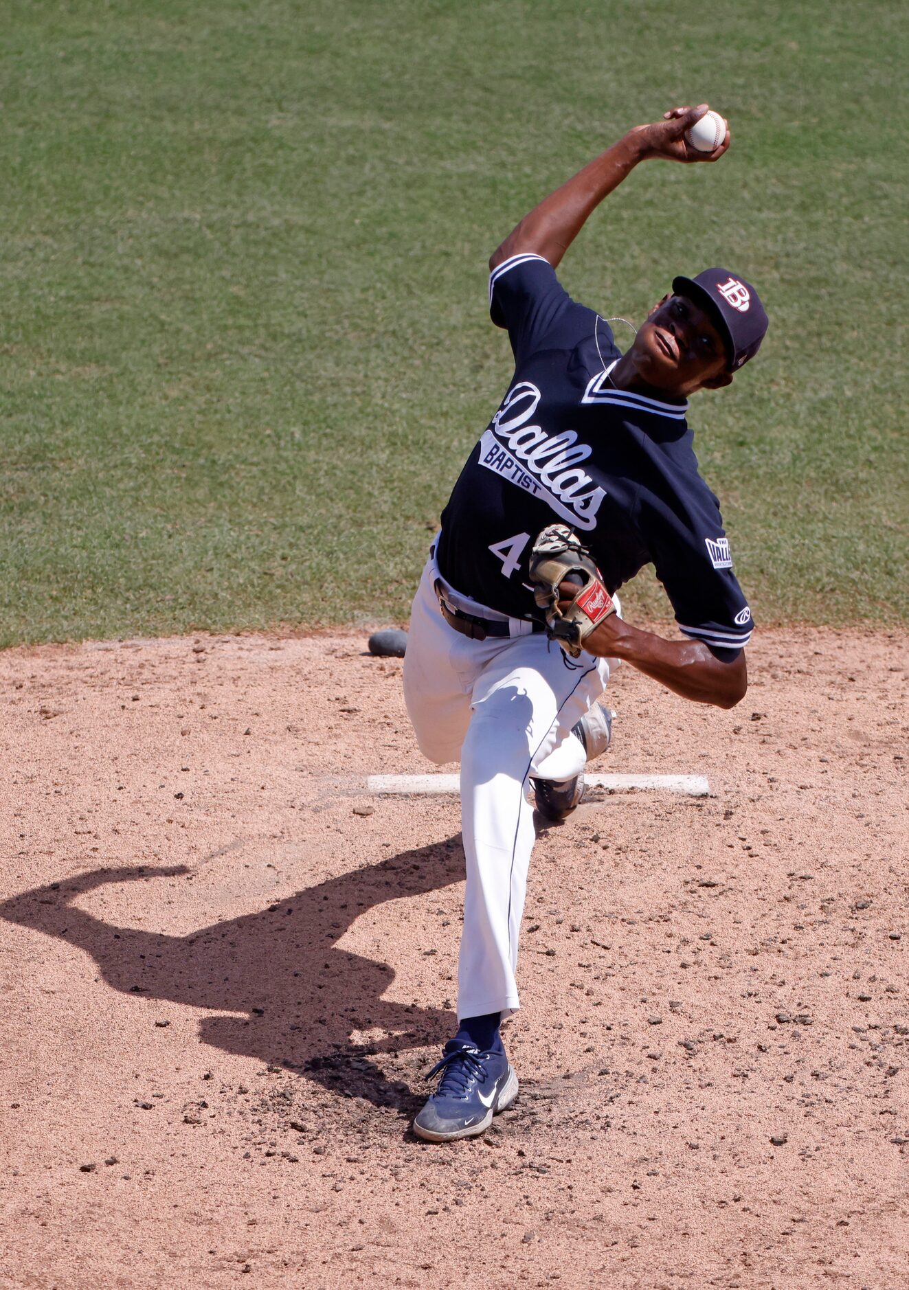 Dallas Baptist pitcher Chandler Arnold (43) throws against Oregon St. in the third inning...